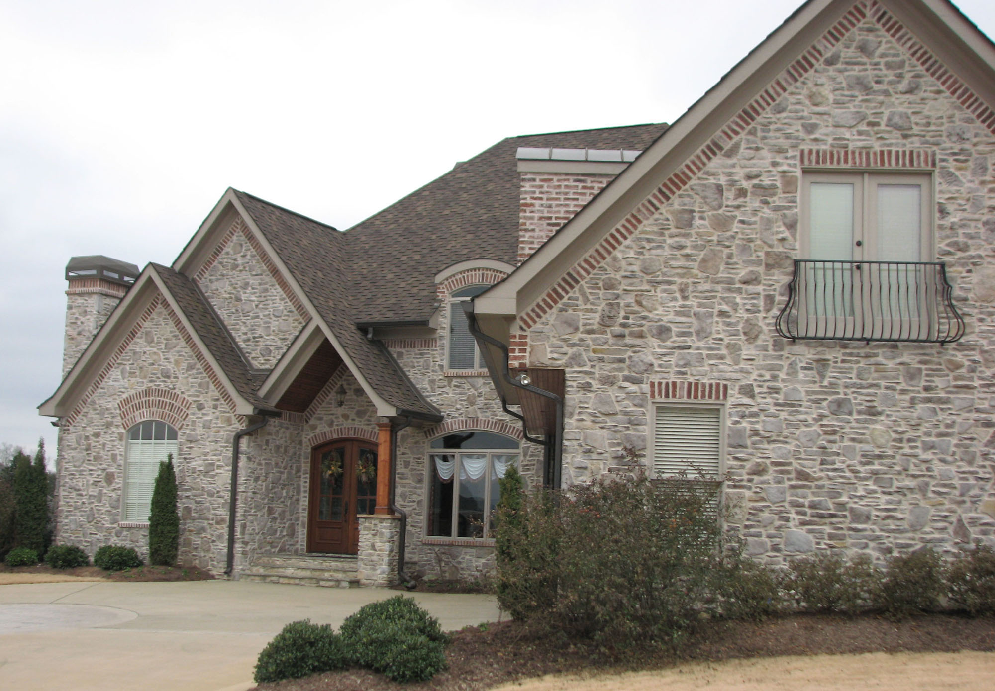 Custom Creations Stonehouse Solutions